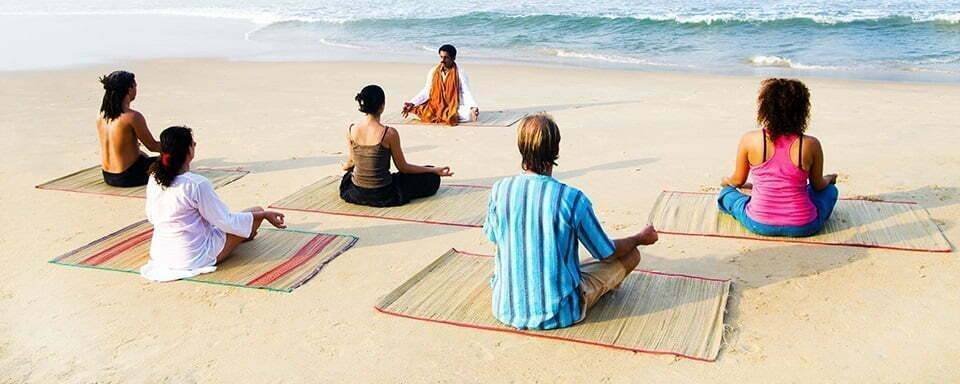 What Are the Benefits of Yoga Teacher Training in India?