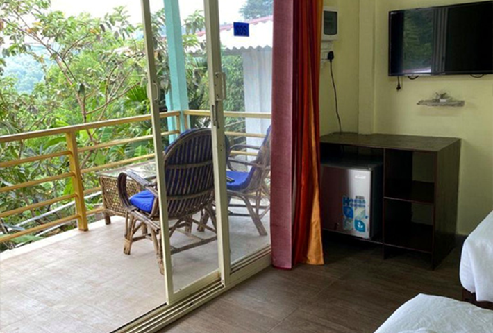 100 Hours Yoga Teacher Training Goa
