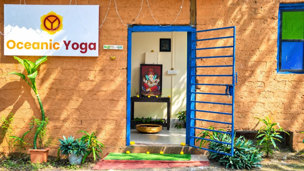 Hybrid 200 Hour Yoga Teacher Training